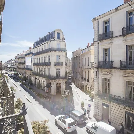 Colombet Stay's - Amazing Arc De Triomphe *